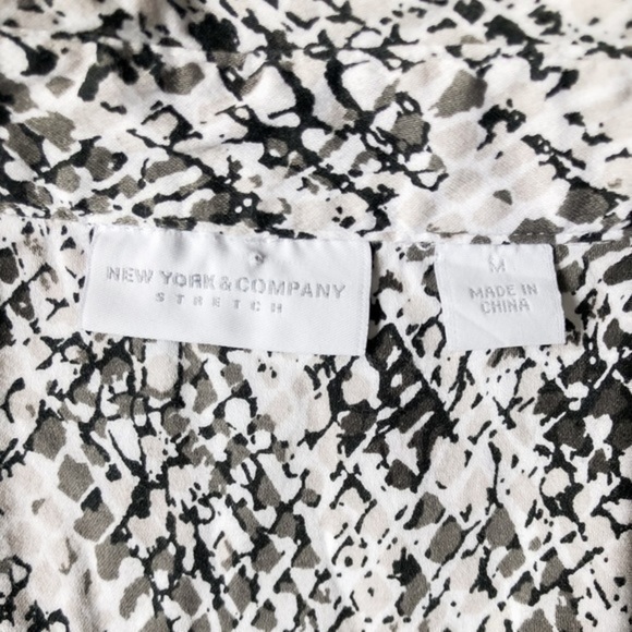 New York and Company Women’s Black and White Snake Print Button Down - Picture 5 of 8